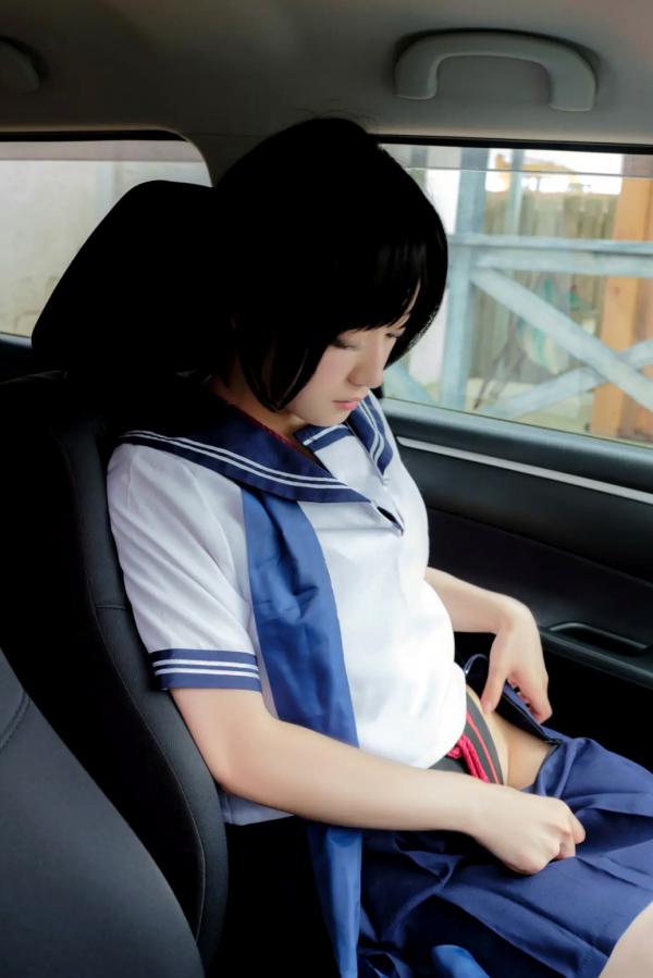    Fukami Akane 深見あかね - 极品竞技泳衣写真，清纯短发制服诱惑，极致美腿美臀精选集第90张图片