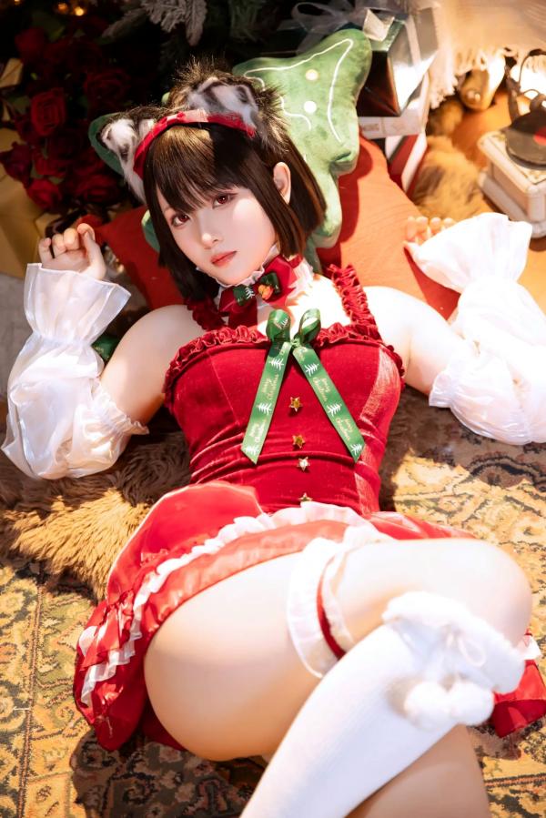    屿鱼 - 圣诞节限定cosplay，化身梦幻兽耳甜心，演绎极致诱惑与节日氛围感第3张图片