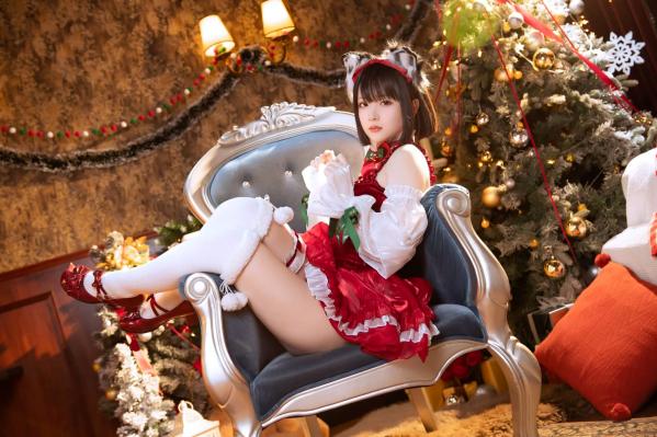    屿鱼 - 圣诞节限定cosplay，化身梦幻兽耳甜心，演绎极致诱惑与节日氛围感第6张图片
