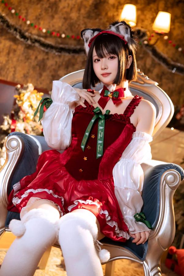    屿鱼 - 圣诞节限定cosplay，化身梦幻兽耳甜心，演绎极致诱惑与节日氛围感第10张图片