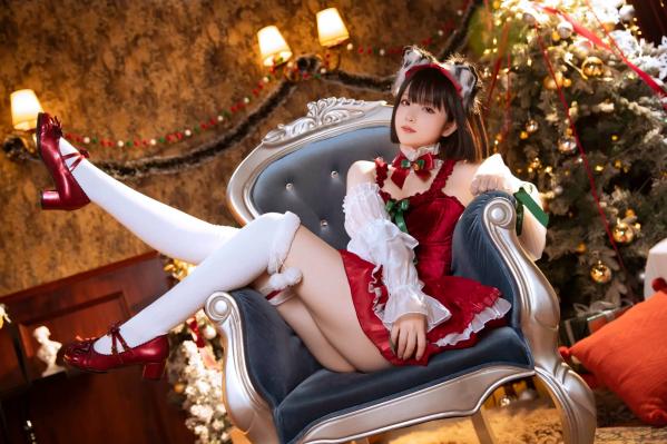    屿鱼 - 圣诞节限定cosplay，化身梦幻兽耳甜心，演绎极致诱惑与节日氛围感第16张图片