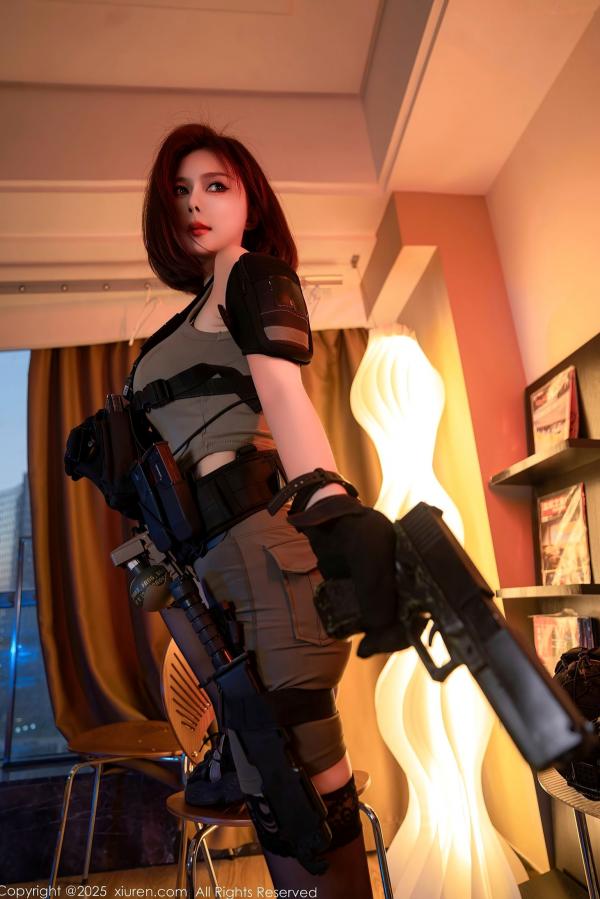    XiuRen秀人网-9759-白芷yy-帅气短发美女制服特种兵黑丝-2025.01.15第10张图片