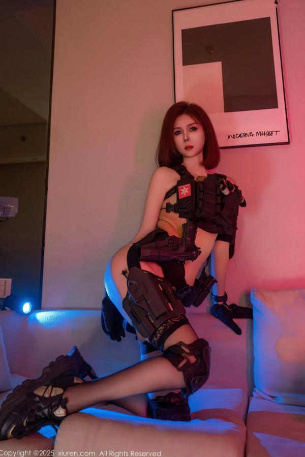    XiuRen秀人网-9759-白芷yy-帅气短发美女制服特种兵黑丝-2025.01.15第72张图片