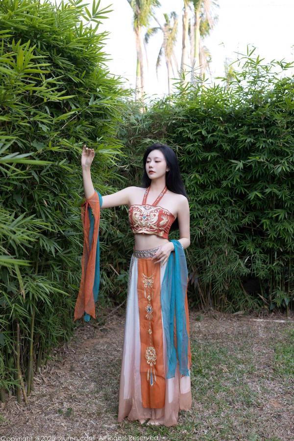    XiuRen秀人网-9757-安然anran-西域风情古装抹胸照，演绎国潮古典韵味，完美身材尽显东方仙气女神范第9张图片