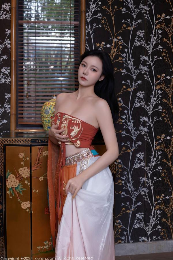    XiuRen秀人网-9757-安然anran-西域风情古装抹胸照，演绎国潮古典韵味，完美身材尽显东方仙气女神范第24张图片