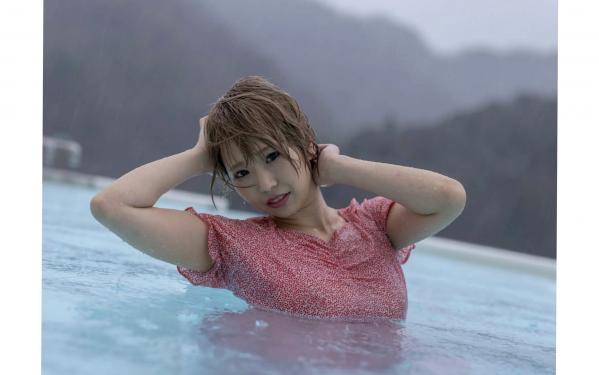    乙アリス - Hottie World 湿身雨中优雅长裙与运动风蕾丝内衣私房写真第26张图片