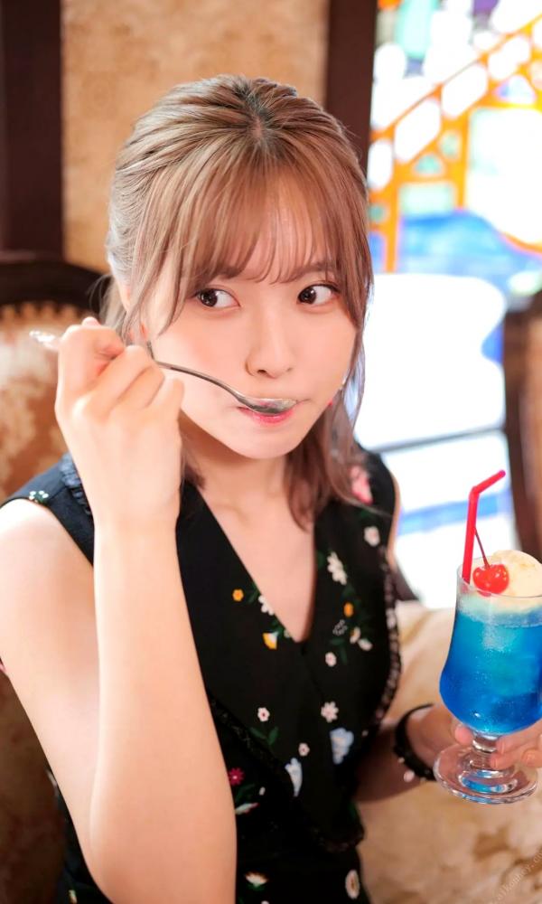    Liyuu写真集「いつまでも、ずっと。」清新甜美户外写真，可爱花裙与海边车拍，尽显灵动治愈女神范儿第8张图片