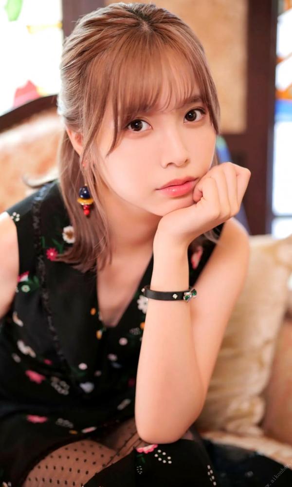    Liyuu写真集「いつまでも、ずっと。」清新甜美户外写真，可爱花裙与海边车拍，尽显灵动治愈女神范儿第10张图片