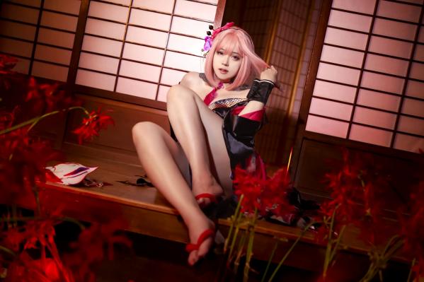    奈奈紀 - Mori Calliope 精致和服Cosplay大尺度写真，曼珠沙华唯美诱惑第1张图片