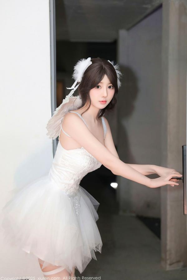    XiuRen秀人网-9742-桃妖夭-白色天使短纱裙白丝爆乳萝莉-2025.01.10第22张图片