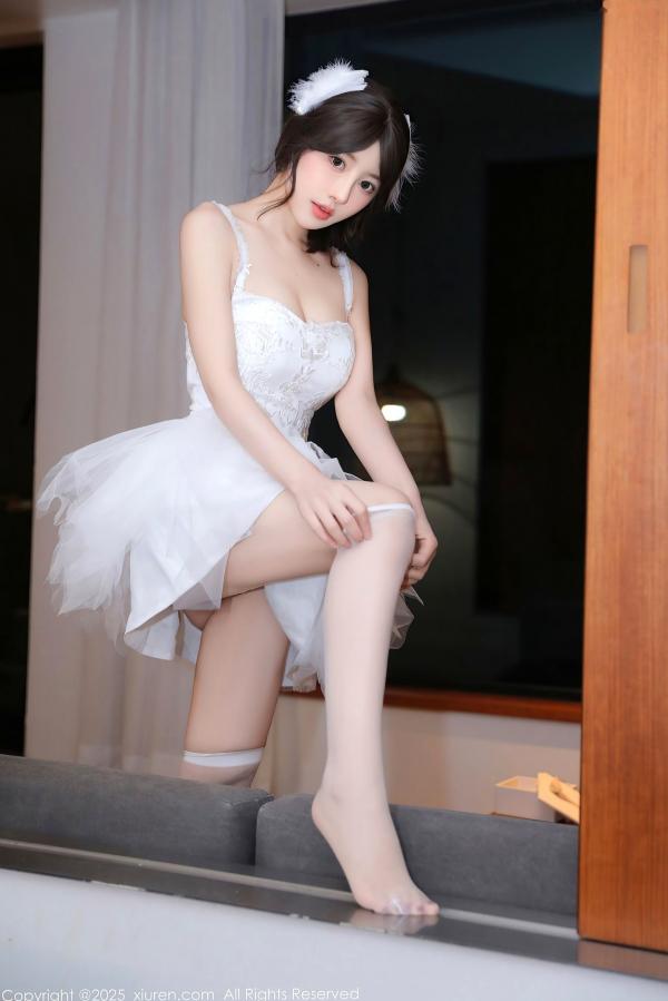    XiuRen秀人网-9742-桃妖夭-白色天使短纱裙白丝爆乳萝莉-2025.01.10第31张图片