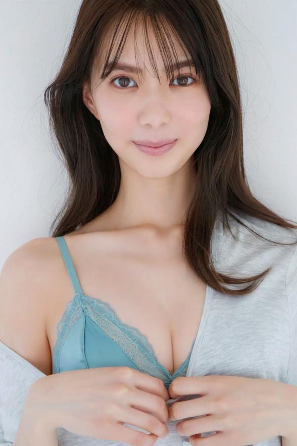    松平璃子 - 令人窒息的8头身完美曲线，清纯甜美与性感私房写真，极致身材诱惑的摄影佳作第11张图片