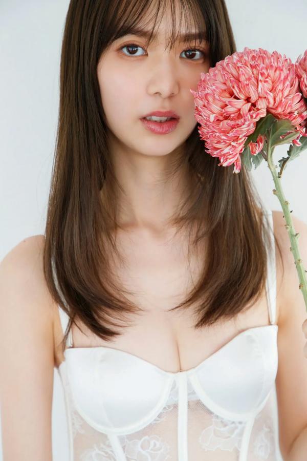    松平璃子 - 令人窒息的8头身完美曲线，清纯甜美与性感私房写真，极致身材诱惑的摄影佳作第45张图片