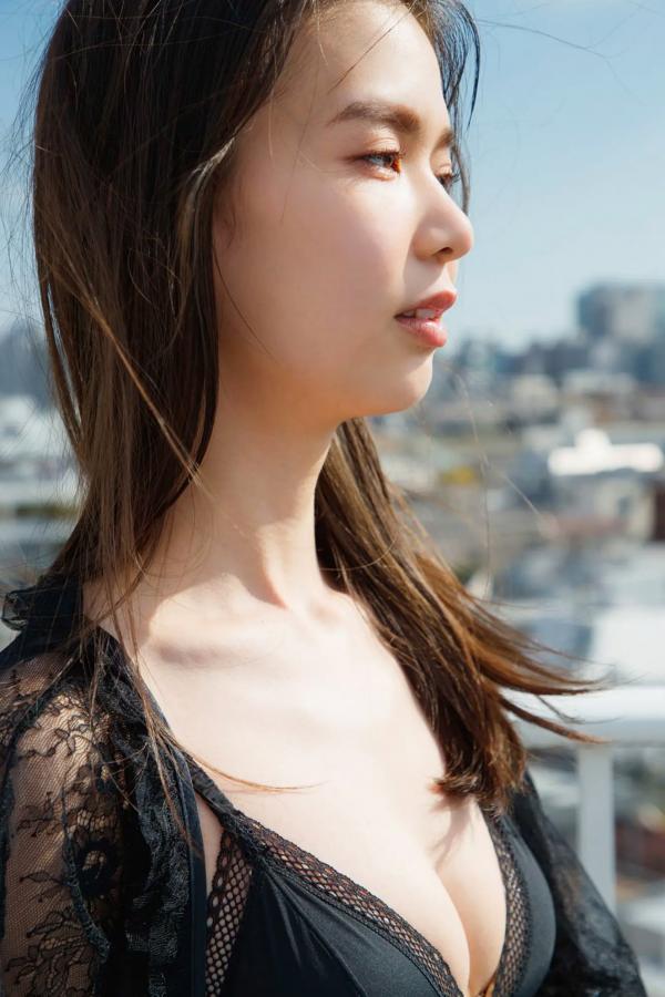    松平璃子 - 令人窒息的8头身完美曲线，清纯甜美与性感私房写真，极致身材诱惑的摄影佳作第63张图片