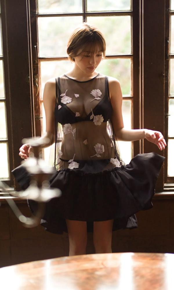    Miyu Murashima 村島未悠 - Fairlady 日本清纯女神私房诱惑内衣写真，尽显曼妙身姿与极致魅力第15张图片