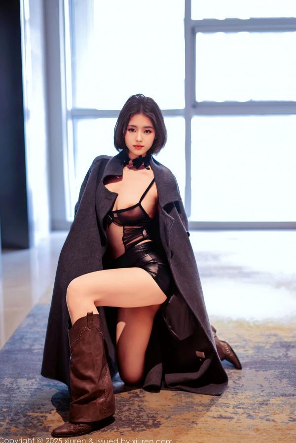    XiuRen秀人网-9727-小橘子orange-短发少女黑色轻透情趣内衣-2025.01.08第30张图片