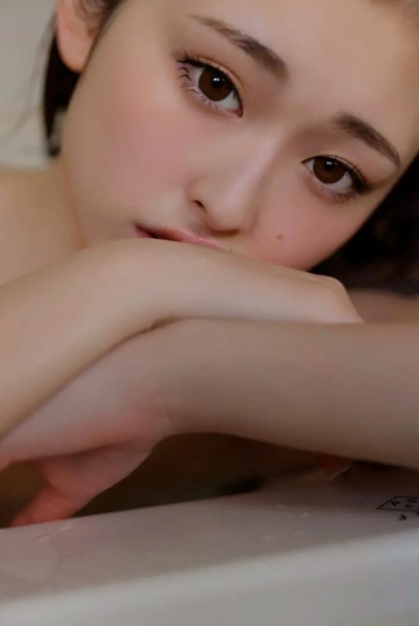   ゆうちゃみ - ゆうなにガチ恋 vol.1 清新比基尼泳装写真，泳池湿身诱惑与活力居家私房照第57张图片