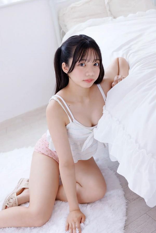    [Minisuka.tv] Hinano Yuki 優木ひなの - 治愈系少女清纯居家私房照，明亮卧室下的甜美俏皮写真第32张图片