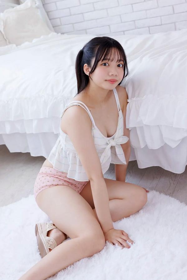    [Minisuka.tv] Hinano Yuki 優木ひなの - 治愈系少女清纯居家私房照，明亮卧室下的甜美俏皮写真第33张图片