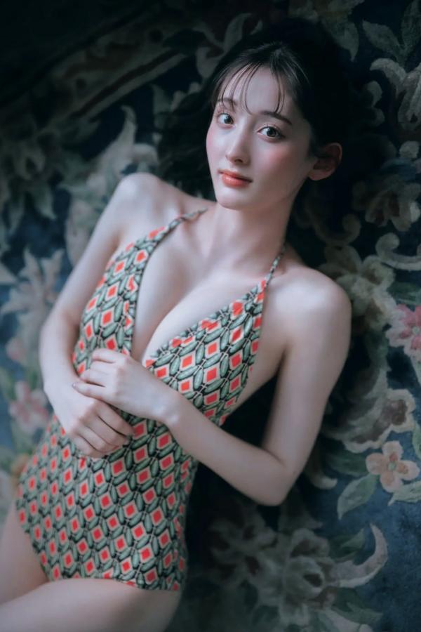    [Weekly SPA! ] 2024.07.09 期刊精选：小芝风花、ちとせよしの等众女神写真，涵盖比基尼、私房内衣与和服风情，性感御姐与清纯少女风格碰撞，极致美感视觉写真集。第22张图片