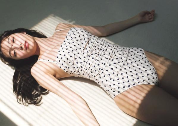    [Weekly Playboy] 2024 No.30-31福田ルミカ等日系女神群像，清纯与性感碰撞的视觉盛宴第6张图片