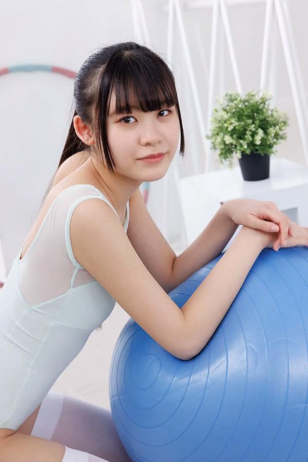    [Minisuka.tv] 大空りま (Rima Ozora) - 纯白连体衣过膝袜装扮，舞蹈室青春治愈系写真第20张图片