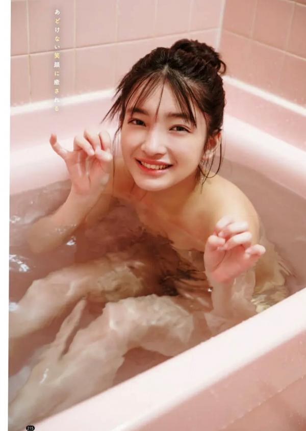    [Bessatsu Young Champion] 2024.07 篠崎爱 蛭田爱梨 高清杂志写真扫描，收录两位女神性感内衣与私房诱惑瞬间第14张图片