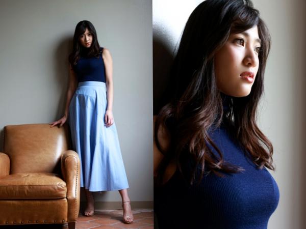    冈本杷奈私摄影：室内丝滑吊带诱惑与海边清新碎花长裙写真第9张图片