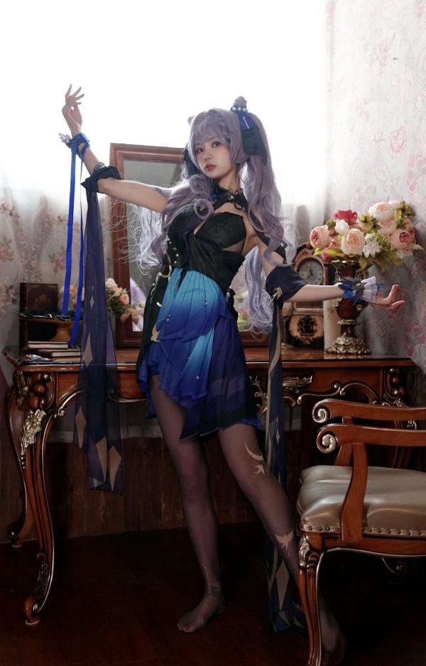    橙子喵酱-Keqing原神刻晴Cosplay私房大尺度写真，纯欲诱惑角色扮演，精致唯美呈现第5张图片