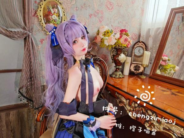    橙子喵酱-Keqing原神刻晴Cosplay私房大尺度写真，纯欲诱惑角色扮演，精致唯美呈现第26张图片