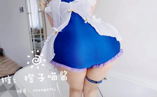    橙子喵酱-芭芭拉原神COSplay，蓝白泳衣浴室私房写真，清纯白嫩少女大尺度性感诱惑第13张图片