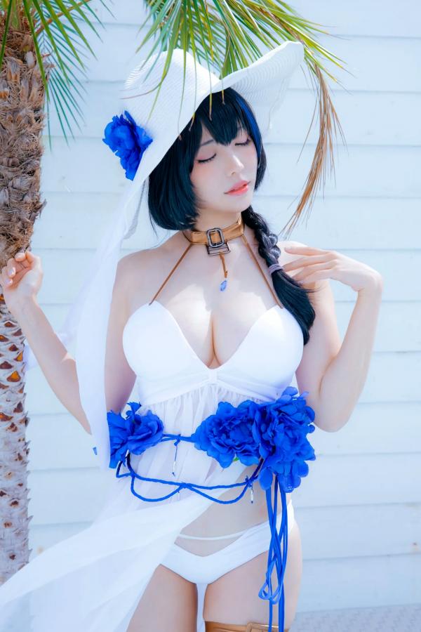    Ely_eee(ElyEE子) Mary Bay海湾女神Cosplay写真，清纯唯美白裙私房，绝美治愈系女神第1张图片