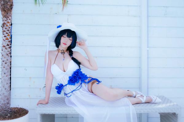    Ely_eee(ElyEE子) Mary Bay海湾女神Cosplay写真，清纯唯美白裙私房，绝美治愈系女神第5张图片
