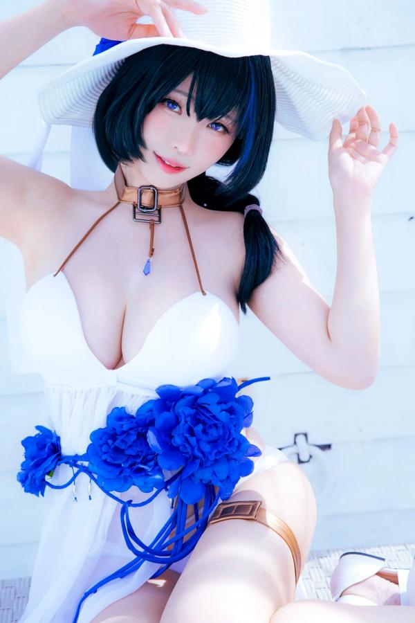    Ely_eee(ElyEE子) Mary Bay海湾女神Cosplay写真，清纯唯美白裙私房，绝美治愈系女神第17张图片