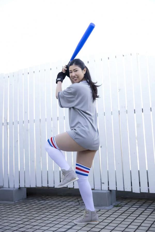    Nina Nagatomi 永富仁菜 - 蕾丝内衣吊带袜劈叉诱惑与运动风棒球宝贝写真第33张图片