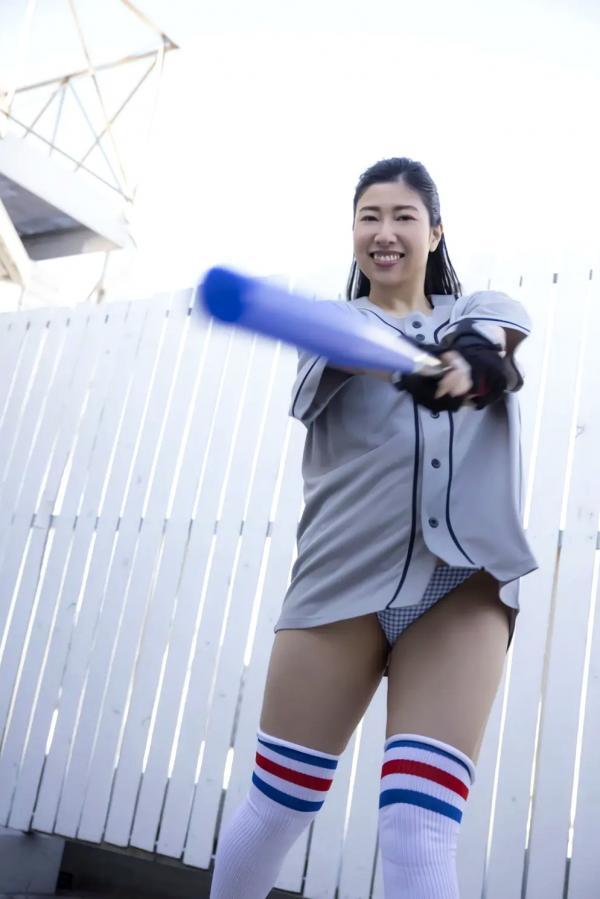    Nina Nagatomi 永富仁菜 - 蕾丝内衣吊带袜劈叉诱惑与运动风棒球宝贝写真第34张图片