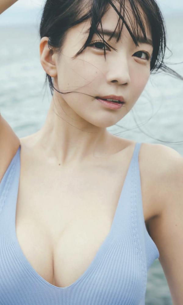    Kisumi Amau 天羽希纯 - 阳光泳池与室内私房，甜美笑容元气写真 [49P]第3张图片