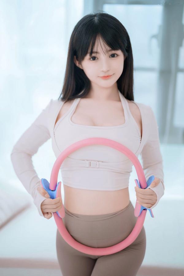 桜井宁宁 樱井宁宁  桜井宁宁-051-瑜伽妹妹，健身房私房健身写真，白嫩肌肤秀极致曲线美臀，极品性感诱惑第8张图片