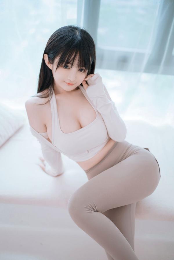 桜井宁宁 樱井宁宁  桜井宁宁-051-瑜伽妹妹，健身房私房健身写真，白嫩肌肤秀极致曲线美臀，极品性感诱惑第30张图片