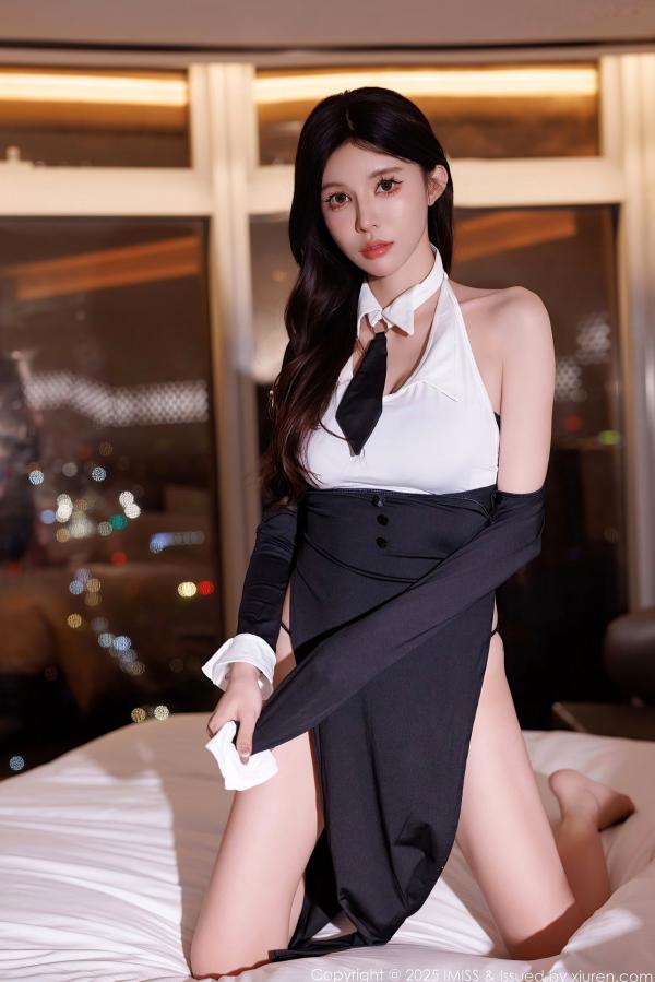    IMiss爱蜜社-786-泥鳅鳅：职场制服诱惑，极致黑丝御姐气质室内私房写真第52张图片