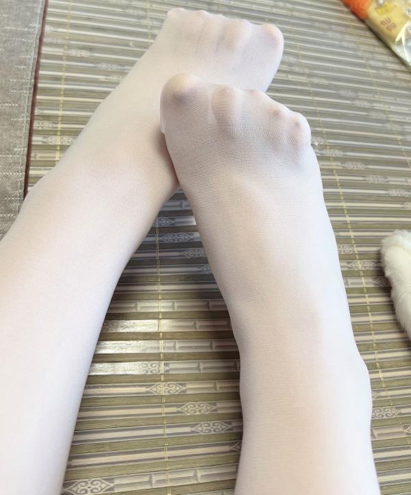 桜井宁宁 樱井宁宁  桜井宁宁私房写真：兔女郎角色扮演与户外性感泳装，展现极致诱惑曲线 - 056期合集第4张图片