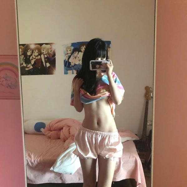 桜井宁宁 樱井宁宁  桜井宁宁私房写真：兔女郎角色扮演与户外性感泳装，展现极致诱惑曲线 - 056期合集第54张图片