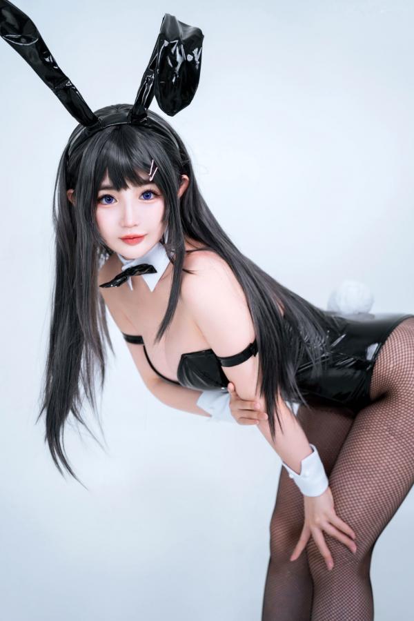 桜井宁宁 樱井宁宁  桜井宁宁私房写真：兔女郎角色扮演与户外性感泳装，展现极致诱惑曲线 - 056期合集第238张图片