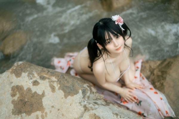 桜井宁宁 樱井宁宁  桜井宁宁私房写真：兔女郎角色扮演与户外性感泳装，展现极致诱惑曲线 - 056期合集第318张图片