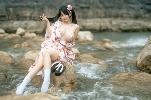 桜井宁宁 樱井宁宁  桜井宁宁私房写真：兔女郎角色扮演与户外性感泳装，展现极致诱惑曲线 - 056期合集第334张图片