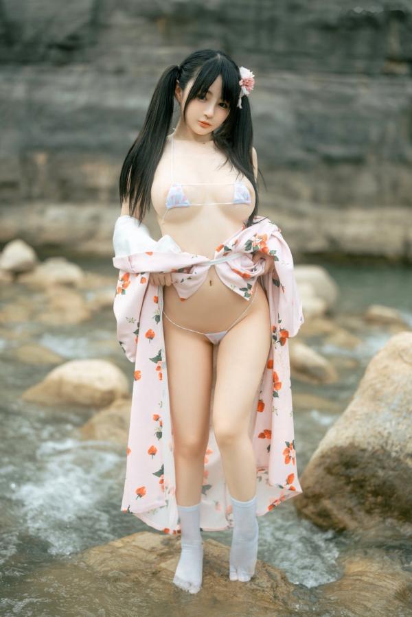 桜井宁宁 樱井宁宁  桜井宁宁私房写真：兔女郎角色扮演与户外性感泳装，展现极致诱惑曲线 - 056期合集第351张图片