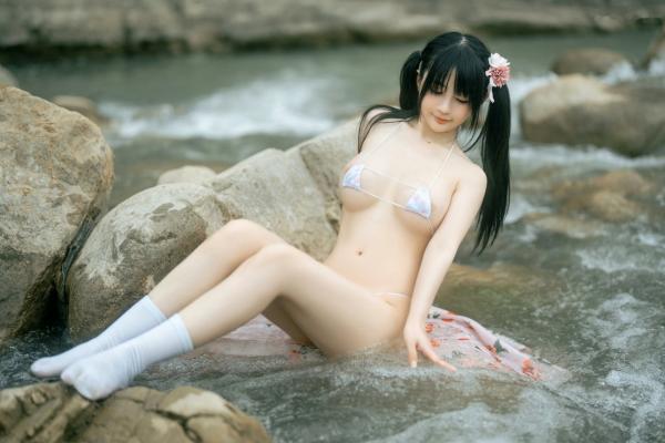 桜井宁宁 樱井宁宁  桜井宁宁私房写真：兔女郎角色扮演与户外性感泳装，展现极致诱惑曲线 - 056期合集第362张图片