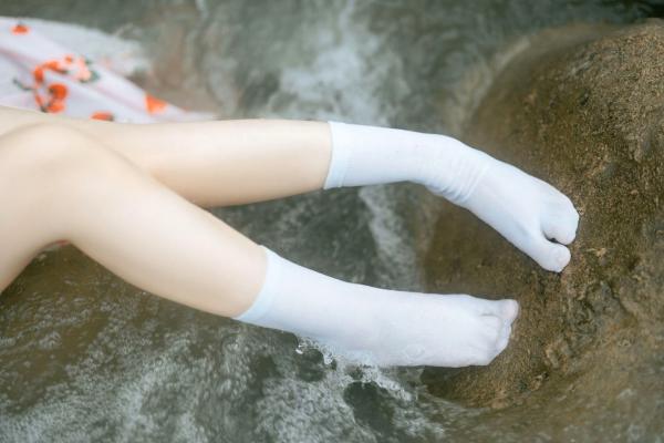 桜井宁宁 樱井宁宁  桜井宁宁私房写真：兔女郎角色扮演与户外性感泳装，展现极致诱惑曲线 - 056期合集第367张图片