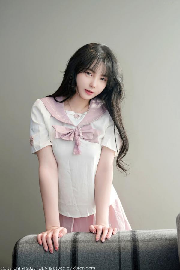   FeiLin嗲囡囡-503期：软情萝莉制服少女，清纯水手服写真，白丝长腿诱惑私房，氛围感极致迷人第31张图片