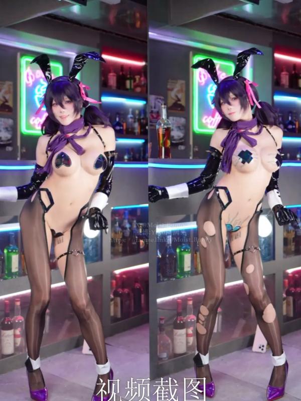    《咬一口兔娘 (Yiko湿润兔) 赛博朋克科技感兔女郎 霓虹酒吧诱惑Cosplay[102P]》第93张图片